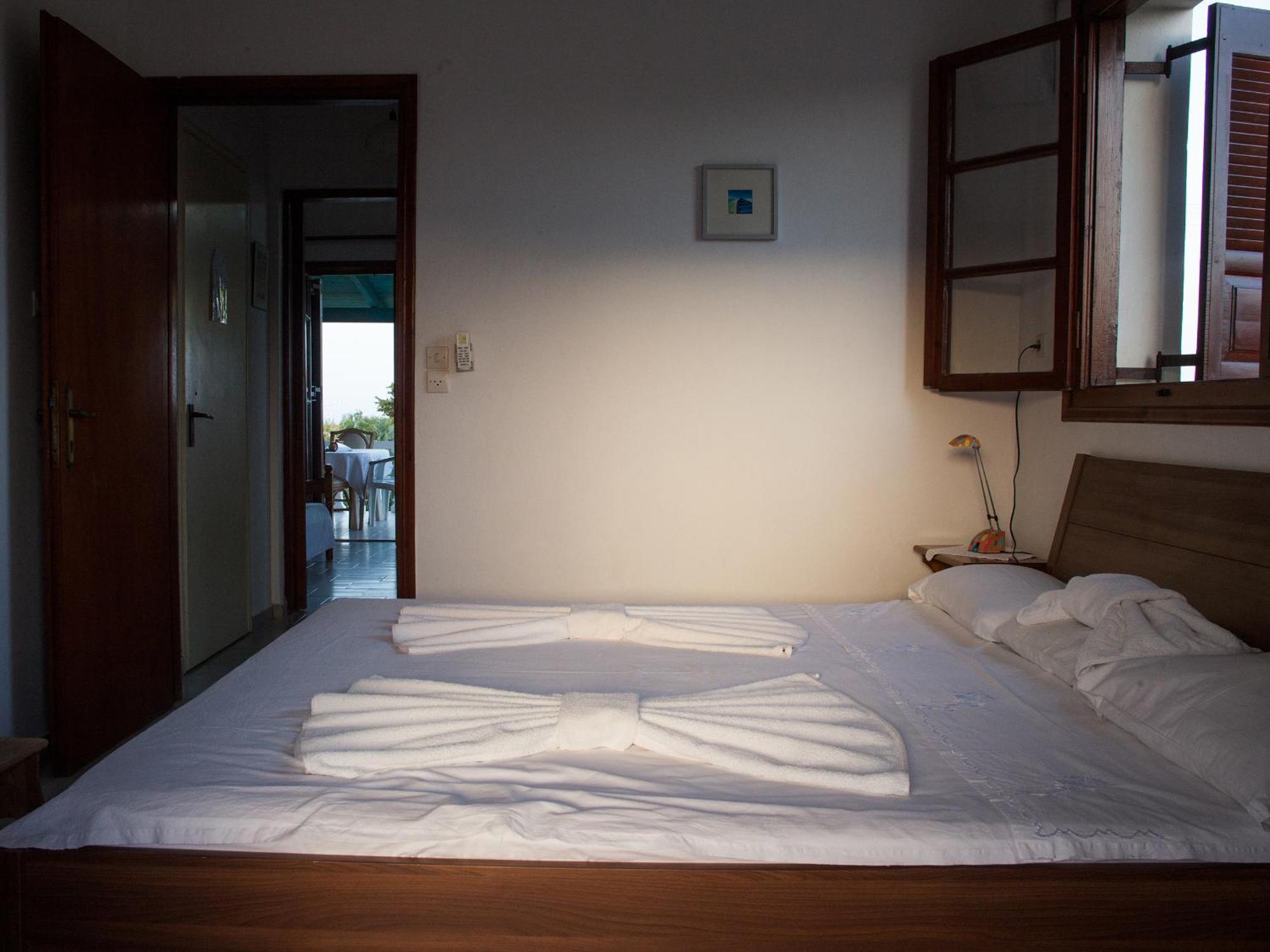 Areti Orfeas Studios Vasilikí Habitación foto